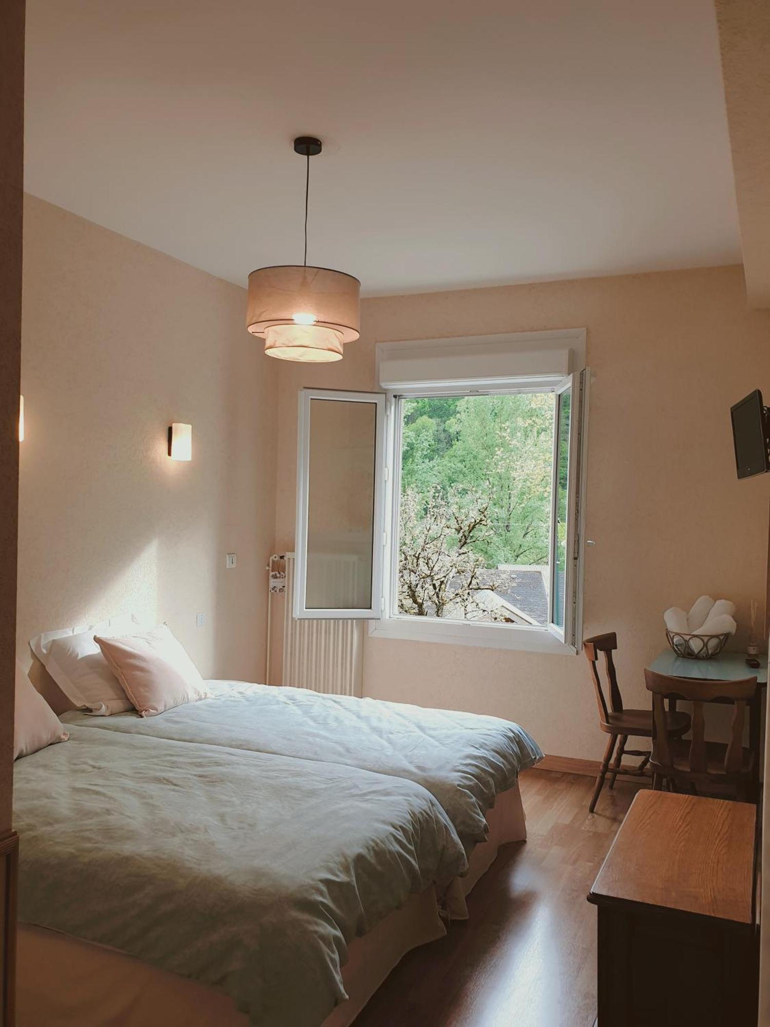 Hotel Aux Gorges Du Dourdou Conques-en-Rouergue Zewnętrze zdjęcie