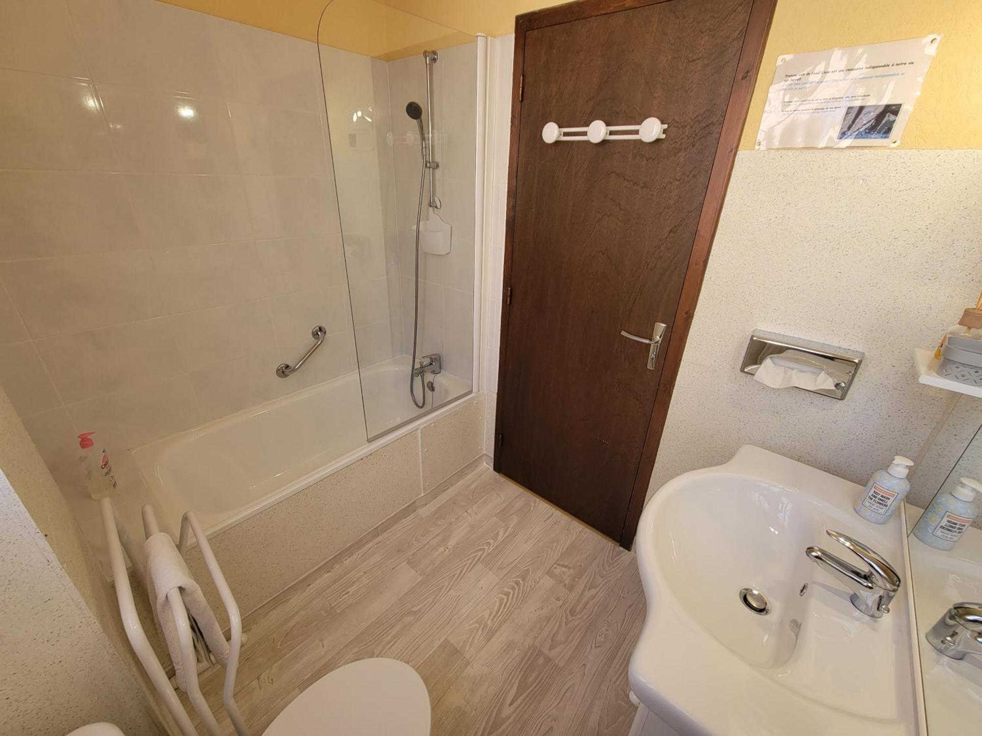 Hotel Aux Gorges Du Dourdou Conques-en-Rouergue Zewnętrze zdjęcie