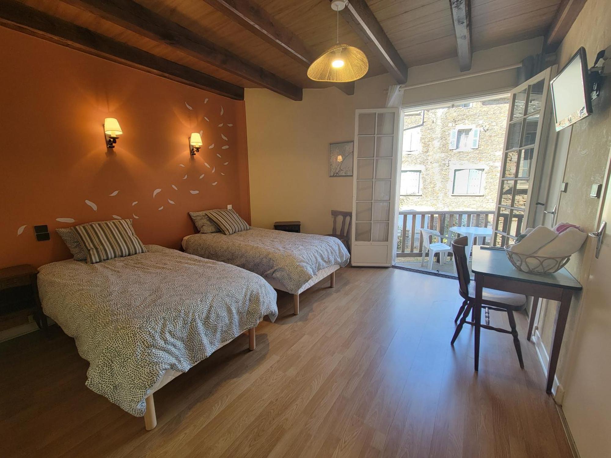 Hotel Aux Gorges Du Dourdou Conques-en-Rouergue Zewnętrze zdjęcie